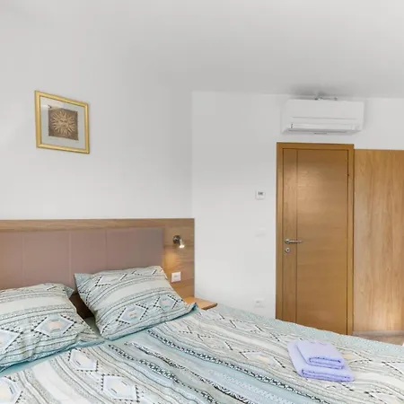 Vila Nia With Private Pool *